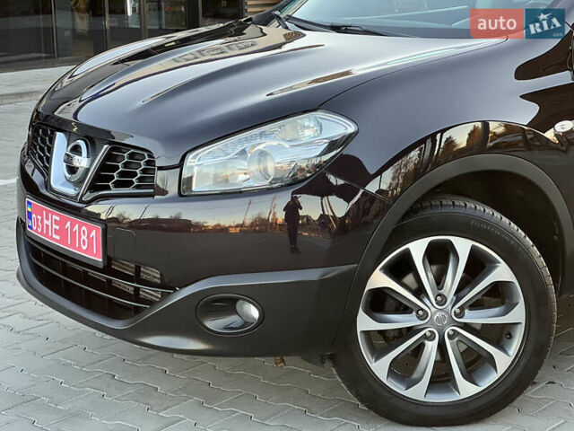 Фиолетовый Ниссан Кашкай, объемом двигателя 2 л и пробегом 228 тыс. км за 11799 $, фото 5 на Automoto.ua
