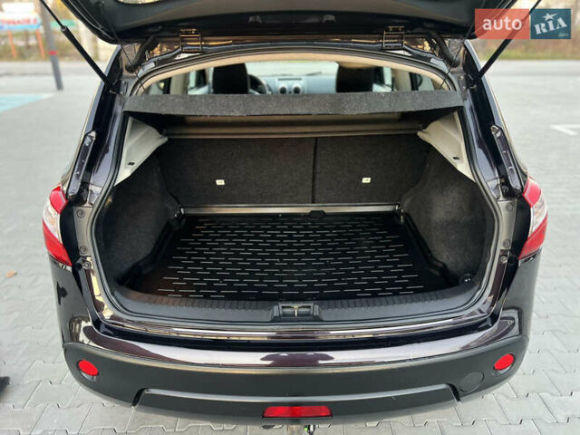 Фиолетовый Ниссан Кашкай, объемом двигателя 2 л и пробегом 228 тыс. км за 11799 $, фото 45 на Automoto.ua