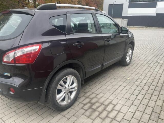 Фиолетовый Ниссан Кашкай, объемом двигателя 1.5 л и пробегом 209 тыс. км за 9600 $, фото 1 на Automoto.ua