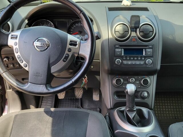 Фіолетовий Ніссан Кашкай, об'ємом двигуна 1.6 л та пробігом 166 тис. км за 9200 $, фото 15 на Automoto.ua