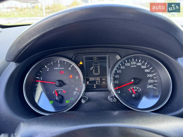 Ніссан Кашкай 2011 у Хмельницькому на Automoto.ua Фіолетовий Ніссан Кашкай, об'ємом двигуна 1.46 л та пробігом 221 тис. км за 9700 $, фото 15 на Automoto.ua