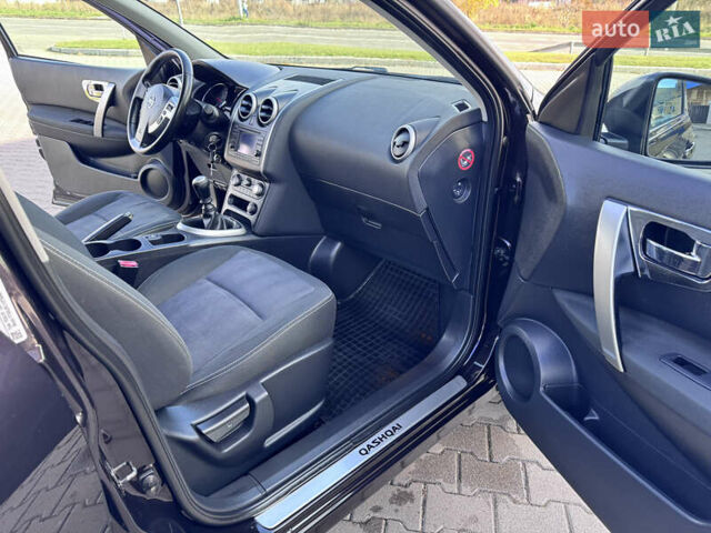 Ніссан Кашкай 2011 у Хмельницькому на Automoto.ua Фіолетовий Ніссан Кашкай, об'ємом двигуна 1.46 л та пробігом 221 тис. км за 9700 $, фото 36 на Automoto.ua