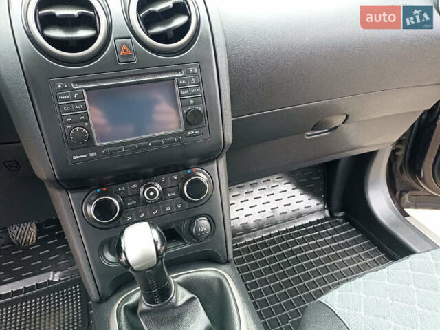 Фіолетовий Ніссан Кашкай, об'ємом двигуна 1.6 л та пробігом 233 тис. км за 10850 $, фото 30 на Automoto.ua