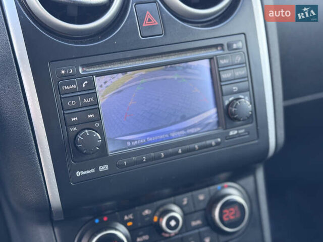 Ніссан Кашкай 2011 у Хмельницькому на Automoto.ua Фіолетовий Ніссан Кашкай, об'ємом двигуна 1.46 л та пробігом 221 тис. км за 9700 $, фото 17 на Automoto.ua