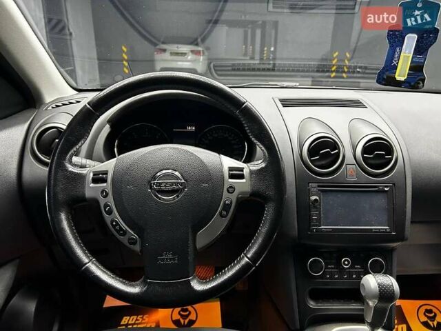 Фиолетовый Ниссан Кашкай, объемом двигателя 2 л и пробегом 183 тыс. км за 13700 $, фото 8 на Automoto.ua