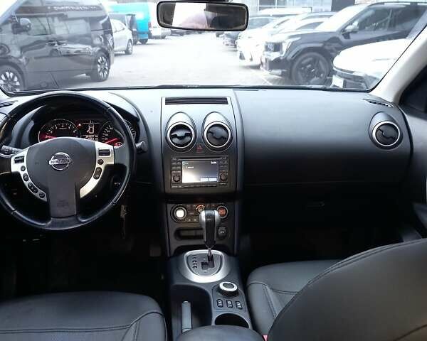 Фиолетовый Ниссан Кашкай, объемом двигателя 2 л и пробегом 201 тыс. км за 10200 $, фото 16 на Automoto.ua