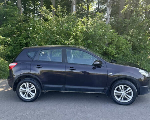 Фиолетовый Ниссан Кашкай, объемом двигателя 1.6 л и пробегом 265 тыс. км за 10950 $, фото 8 на Automoto.ua