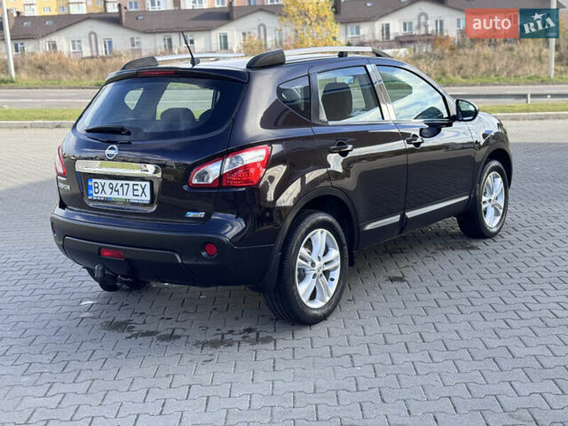 Ніссан Кашкай 2011 у Хмельницькому на Automoto.ua Фіолетовий Ніссан Кашкай, об'ємом двигуна 1.46 л та пробігом 221 тис. км за 9700 $, фото 3 на Automoto.ua