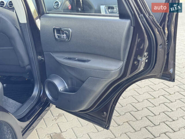 Ніссан Кашкай 2011 у Хмельницькому на Automoto.ua Фіолетовий Ніссан Кашкай, об'ємом двигуна 1.46 л та пробігом 221 тис. км за 9700 $, фото 34 на Automoto.ua