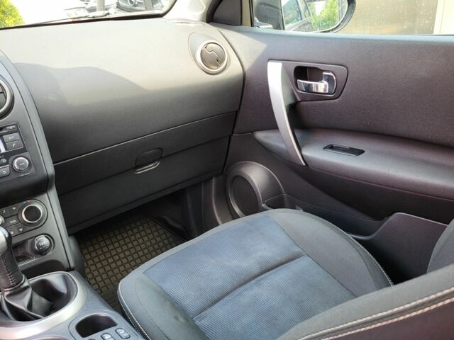 Фіолетовий Ніссан Кашкай, об'ємом двигуна 1.6 л та пробігом 166 тис. км за 9200 $, фото 14 на Automoto.ua