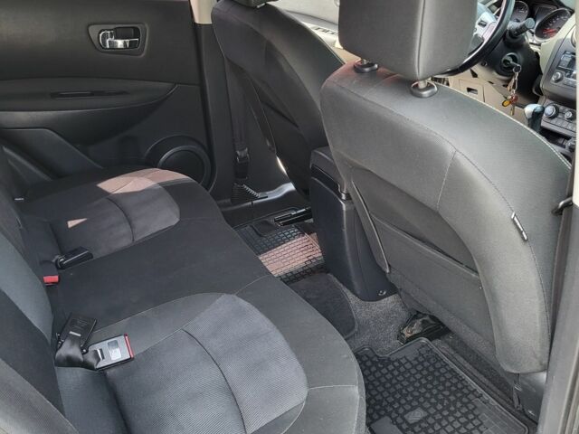 Фіолетовий Ніссан Кашкай, об'ємом двигуна 1.6 л та пробігом 166 тис. км за 9200 $, фото 11 на Automoto.ua