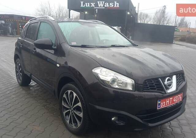 Фиолетовый Ниссан Кашкай, объемом двигателя 1.5 л и пробегом 203 тыс. км за 10800 $, фото 2 на Automoto.ua