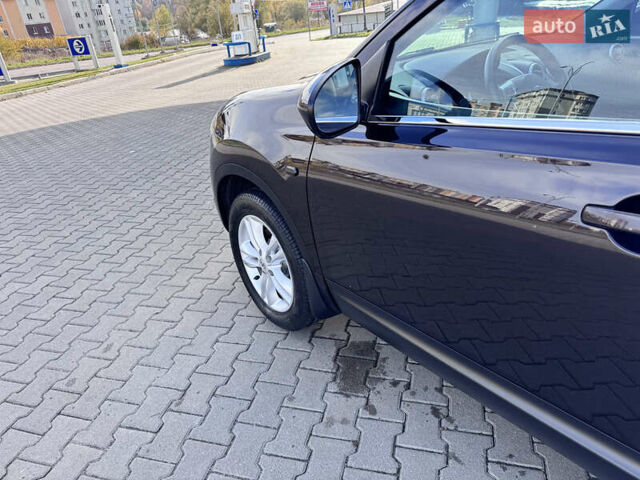 Ніссан Кашкай 2011 у Хмельницькому на Automoto.ua Фіолетовий Ніссан Кашкай, об'ємом двигуна 1.46 л та пробігом 221 тис. км за 9700 $, фото 27 на Automoto.ua