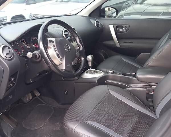 Фиолетовый Ниссан Кашкай, объемом двигателя 2 л и пробегом 201 тыс. км за 10200 $, фото 11 на Automoto.ua