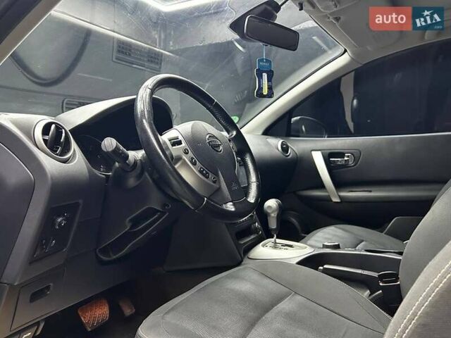 Фиолетовый Ниссан Кашкай, объемом двигателя 2 л и пробегом 183 тыс. км за 13700 $, фото 6 на Automoto.ua