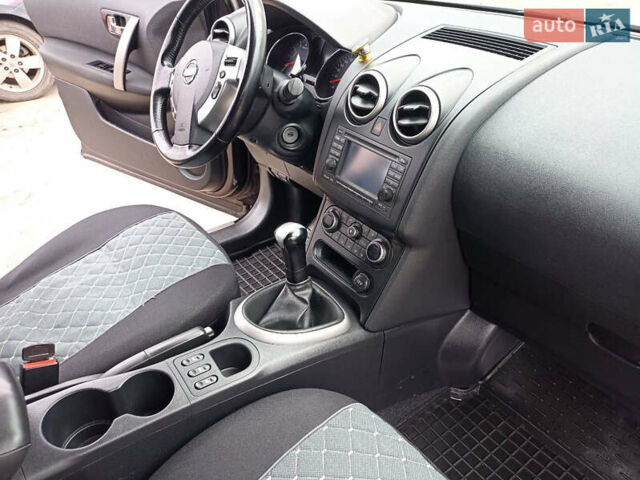 Фіолетовий Ніссан Кашкай, об'ємом двигуна 1.6 л та пробігом 233 тис. км за 10850 $, фото 29 на Automoto.ua