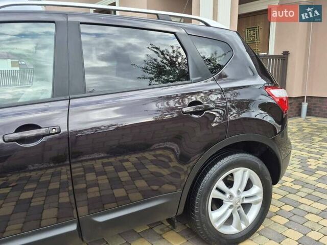 Фіолетовий Ніссан Кашкай, об'ємом двигуна 2 л та пробігом 220 тис. км за 10600 $, фото 2 на Automoto.ua