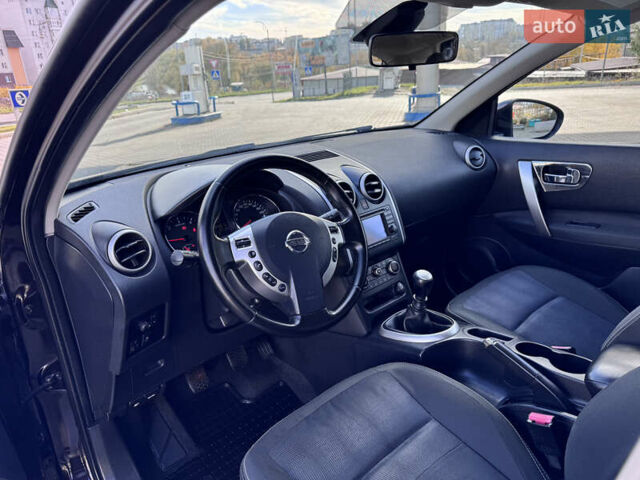 Ніссан Кашкай 2011 у Хмельницькому на Automoto.ua Фіолетовий Ніссан Кашкай, об'ємом двигуна 1.46 л та пробігом 221 тис. км за 9700 $, фото 28 на Automoto.ua