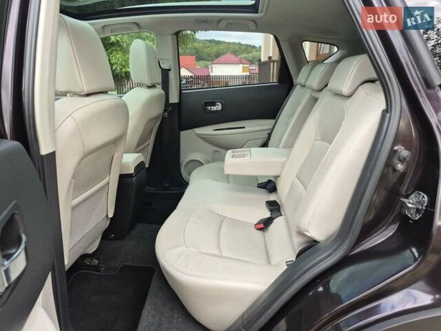 Фіолетовий Ніссан Кашкай, об'ємом двигуна 2 л та пробігом 220 тис. км за 10600 $, фото 20 на Automoto.ua