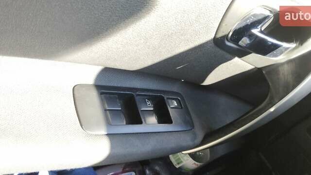 Фіолетовий Ніссан Кашкай, об'ємом двигуна 1.6 л та пробігом 175 тис. км за 10500 $, фото 7 на Automoto.ua