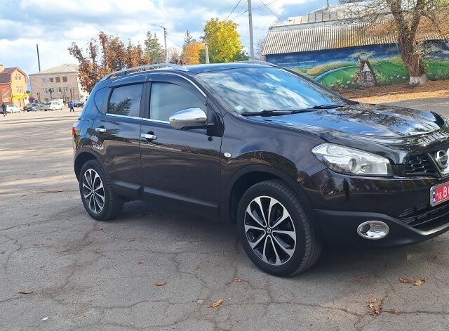 Фиолетовый Ниссан Кашкай, объемом двигателя 0 л и пробегом 202 тыс. км за 11500 $, фото 2 на Automoto.ua