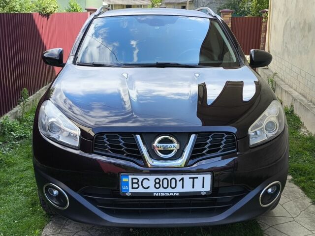 Фиолетовый Ниссан Кашкай, объемом двигателя 1.5 л и пробегом 236 тыс. км за 11000 $, фото 2 на Automoto.ua