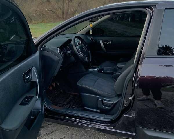 Фиолетовый Ниссан Кашкай, объемом двигателя 1.46 л и пробегом 222 тыс. км за 10800 $, фото 3 на Automoto.ua