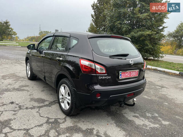 Фіолетовий Ніссан Кашкай, об'ємом двигуна 2 л та пробігом 183 тис. км за 11300 $, фото 4 на Automoto.ua