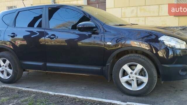 Фіолетовий Ніссан Кашкай, об'ємом двигуна 1.6 л та пробігом 175 тис. км за 10500 $, фото 1 на Automoto.ua