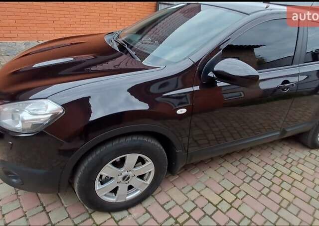 Фіолетовий Ніссан Кашкай, об'ємом двигуна 2 л та пробігом 173 тис. км за 11200 $, фото 3 на Automoto.ua