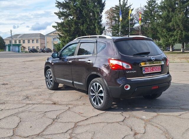 Фиолетовый Ниссан Кашкай, объемом двигателя 0 л и пробегом 202 тыс. км за 11500 $, фото 7 на Automoto.ua