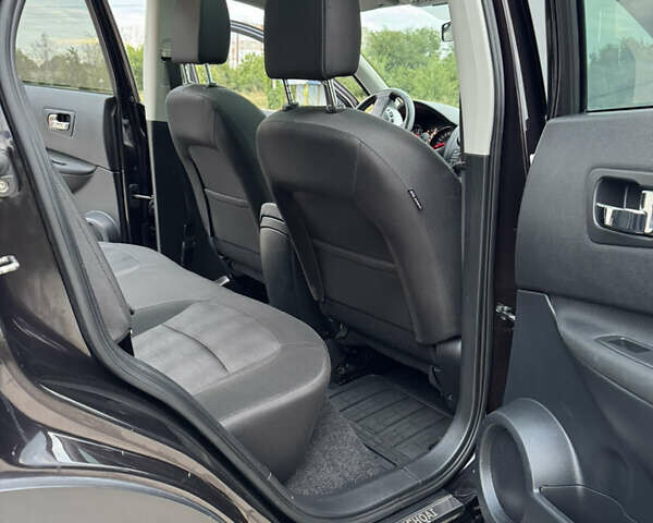 Фиолетовый Ниссан Кашкай, объемом двигателя 1.6 л и пробегом 242 тыс. км за 11450 $, фото 16 на Automoto.ua