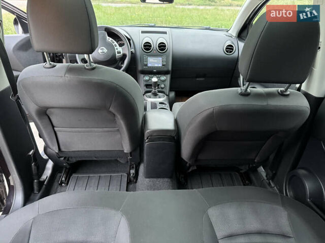 Фиолетовый Ниссан Кашкай, объемом двигателя 1.6 л и пробегом 242 тыс. км за 11450 $, фото 15 на Automoto.ua