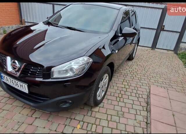 Фіолетовий Ніссан Кашкай, об'ємом двигуна 2 л та пробігом 173 тис. км за 11200 $, фото 2 на Automoto.ua