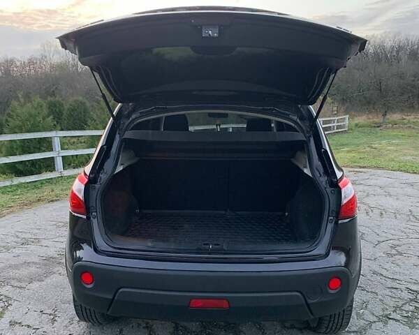 Фиолетовый Ниссан Кашкай, объемом двигателя 1.46 л и пробегом 222 тыс. км за 10800 $, фото 17 на Automoto.ua