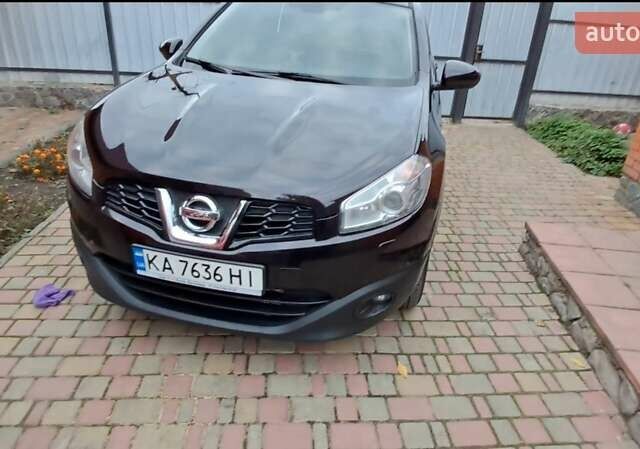 Фіолетовий Ніссан Кашкай, об'ємом двигуна 2 л та пробігом 173 тис. км за 11200 $, фото 1 на Automoto.ua