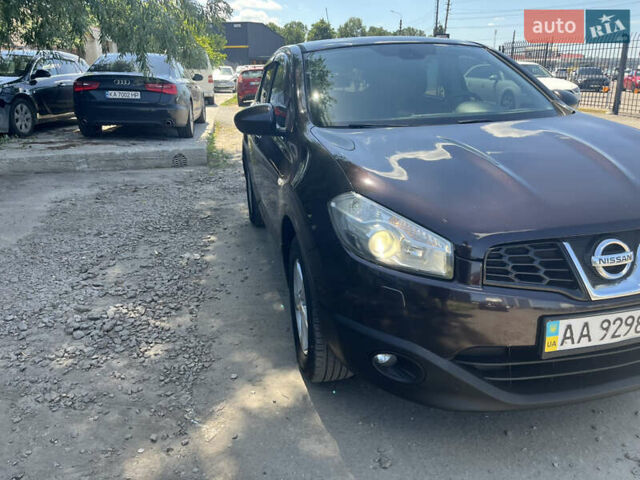 Фіолетовий Ніссан Кашкай, об'ємом двигуна 1.6 л та пробігом 200 тис. км за 11000 $, фото 1 на Automoto.ua