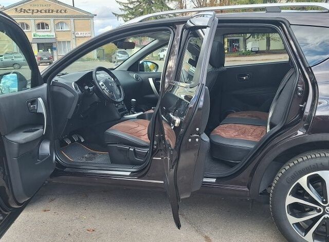 Фиолетовый Ниссан Кашкай, объемом двигателя 0 л и пробегом 202 тыс. км за 11500 $, фото 9 на Automoto.ua