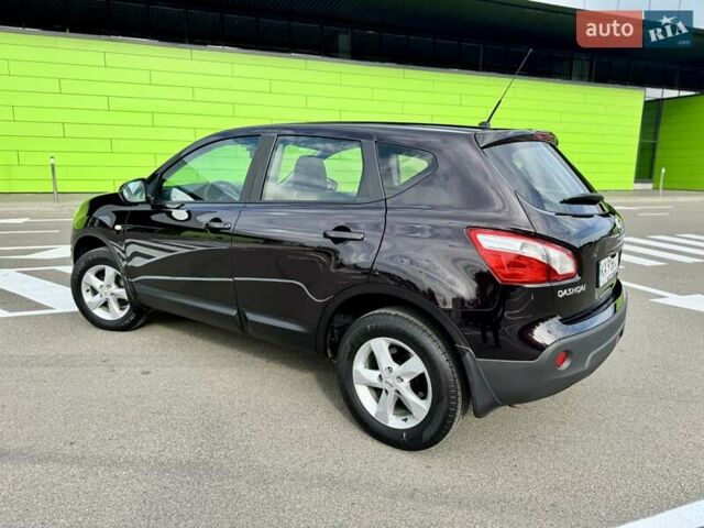 Ниссан Кашкай 2013 в Киеве на Automoto.ua Фиолетовый Ниссан Кашкай, объемом двигателя 2 л и пробегом 133 тыс. км за 11900 $, фото 19 на Automoto.ua