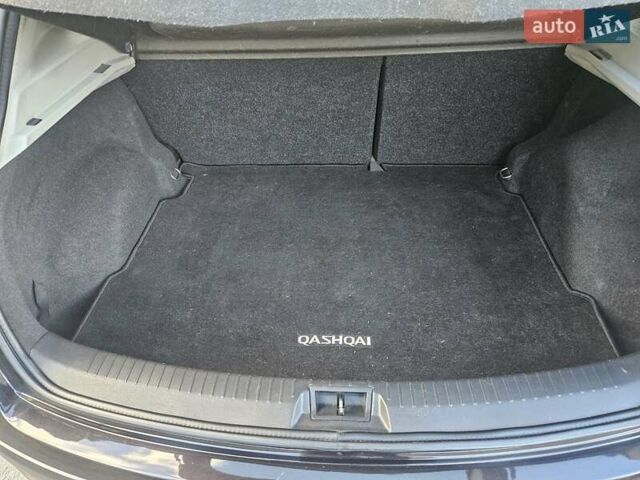 Ниссан Кашкай 2013 в Бердичеве на Automoto.ua Фиолетовый Ниссан Кашкай, объемом двигателя 1.6 л и пробегом 245 тыс. км за 10500 $, фото 41 на Automoto.ua