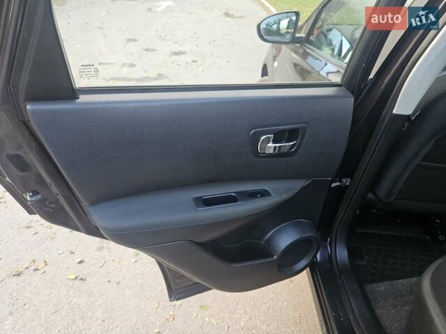 Ниссан Кашкай 2013 в Бердичеве на Automoto.ua Фиолетовый Ниссан Кашкай, объемом двигателя 1.6 л и пробегом 245 тыс. км за 10500 $, фото 36 на Automoto.ua