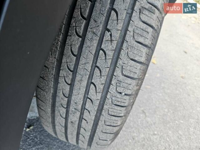 Ниссан Кашкай 2013 в Бердичеве на Automoto.ua Фиолетовый Ниссан Кашкай, объемом двигателя 1.6 л и пробегом 245 тыс. км за 10500 $, фото 51 на Automoto.ua