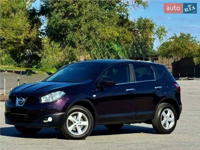 Ниссан Кашкай 2013 в Днепре (Днепропетровске) на Automoto.ua Фиолетовый Ниссан Кашкай, объемом двигателя 2 л и пробегом 64 тыс. км за 12999 $, фото 2 на Automoto.ua