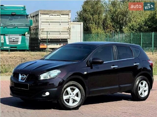 Фіолетовий Ніссан Кашкай, об'ємом двигуна 2 л та пробігом 62 тис. км за 13500 $, фото 1 на Automoto.ua
