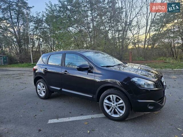 Ниссан Кашкай 2013 в Бердичеве на Automoto.ua Фиолетовый Ниссан Кашкай, объемом двигателя 1.6 л и пробегом 245 тыс. км за 10500 $, фото 4 на Automoto.ua