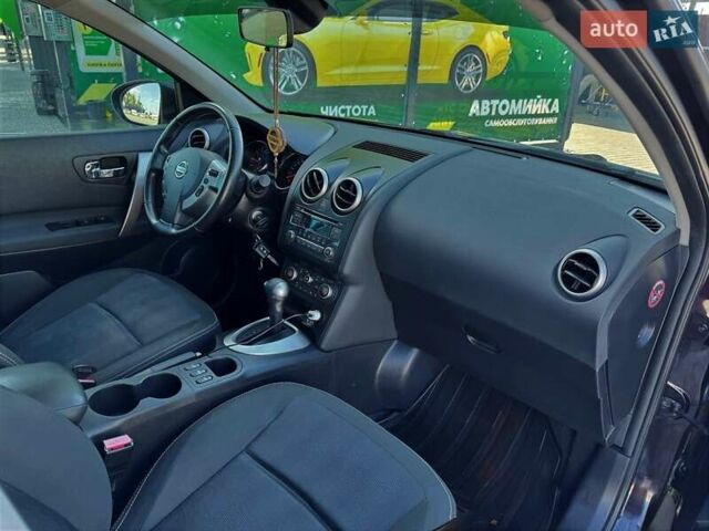 Ниссан Кашкай 2013 в Днепре (Днепропетровске) на Automoto.ua Фиолетовый Ниссан Кашкай, объемом двигателя 2 л и пробегом 64 тыс. км за 12999 $, фото 8 на Automoto.ua