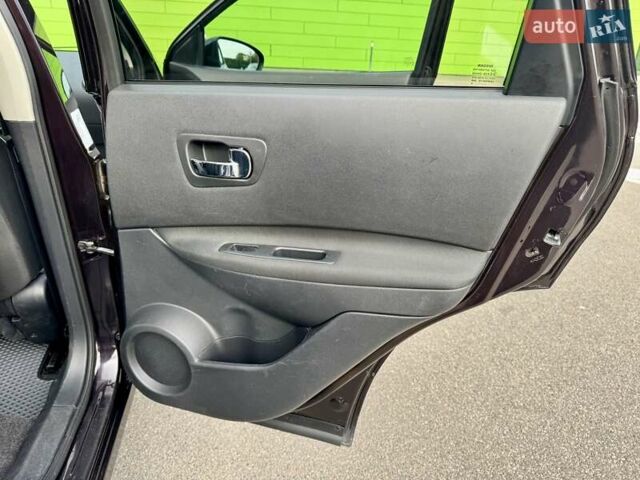 Ниссан Кашкай 2013 в Киеве на Automoto.ua Фиолетовый Ниссан Кашкай, объемом двигателя 2 л и пробегом 133 тыс. км за 11900 $, фото 35 на Automoto.ua