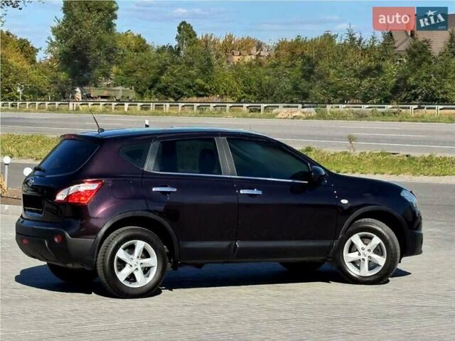 Ниссан Кашкай 2013 в Днепре (Днепропетровске) на Automoto.ua Фиолетовый Ниссан Кашкай, объемом двигателя 2 л и пробегом 64 тыс. км за 12999 $, фото 3 на Automoto.ua