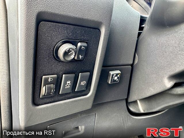 Фиолетовый Ниссан Кашкай, объемом двигателя 2 л и пробегом 133 тыс. км за 12900 $, фото 3 на Automoto.ua