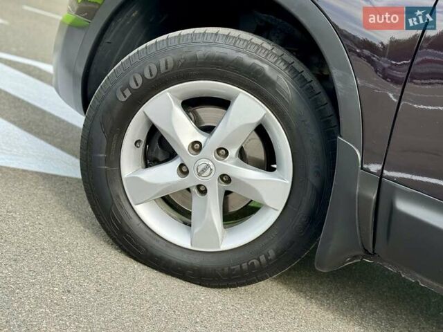 Фіолетовий Ніссан Кашкай, об'ємом двигуна 2 л та пробігом 133 тис. км за 12900 $, фото 26 на Automoto.ua